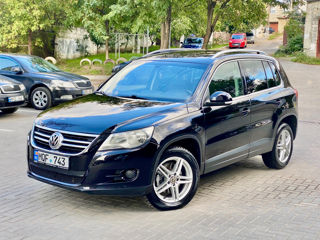 Volkswagen Tiguan foto 2