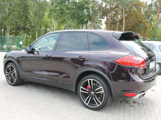 Porsche Cayenne foto 6