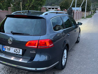 Volkswagen Passat foto 7