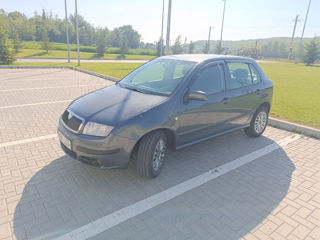 Skoda Fabia foto 2