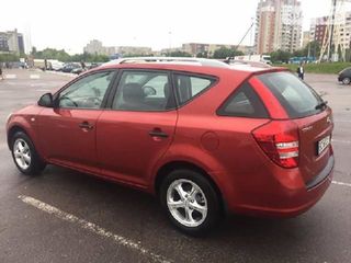 KIA Ceed Sw foto 4