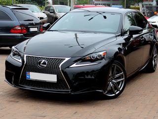 Lexus IS Series foto 2