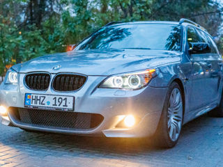 BMW 5 Series foto 4