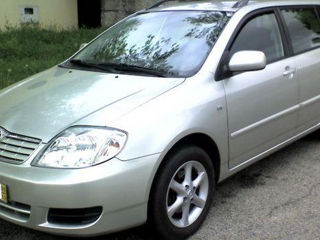 Продам фару Toyota Corolla 2006