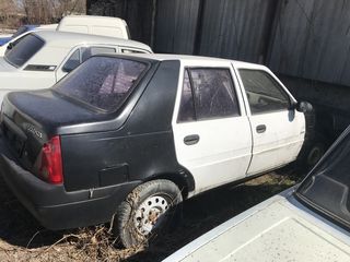 Dacia Logan foto 1