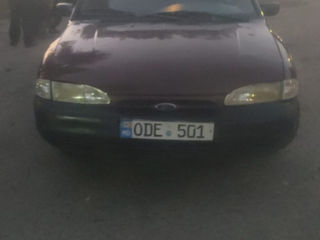 Ford Mondeo foto 4