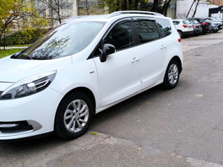 Renault Grand Scenic foto 5