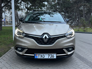 Renault Grand Scenic foto 2