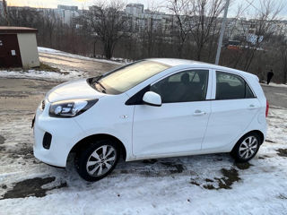 KIA Picanto foto 2