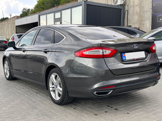 Ford Mondeo foto 4