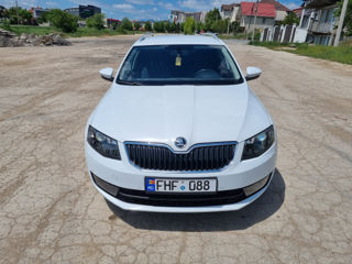 Skoda Octavia foto 2