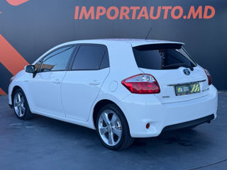 Toyota Auris foto 8