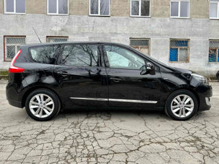 Renault Grand Scenic foto 3