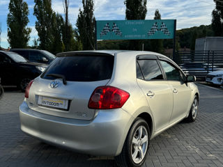 Toyota Auris foto 4