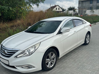 Hyundai Sonata foto 3