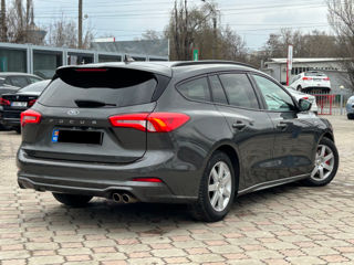 Ford Focus foto 4