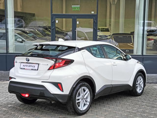 Toyota C-HR foto 5