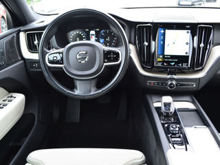 Volvo XC60 foto 3