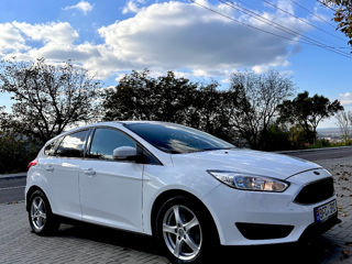 Ford Focus foto 8