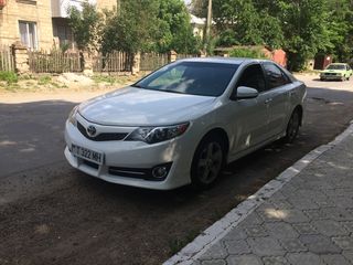 Toyota Camry foto 2