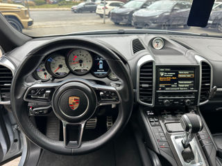 Porsche Cayenne foto 9