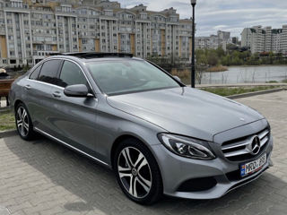 Mercedes C-Class foto 5