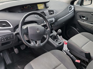 Renault Scenic foto 10