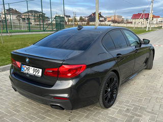 BMW 5 Series foto 3