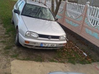 Volkswagen Golf foto 1