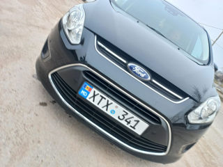 Ford C-Max foto 1