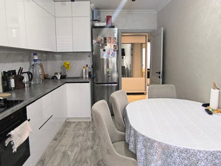 Apartament cu 2 camere, 65 m², Centru, Ungheni foto 8