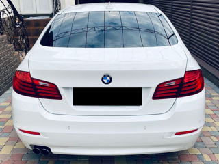 BMW 5 Series foto 4