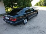 Mercedes E Class foto 3