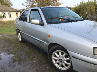 Seat Toledo foto 1