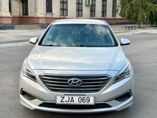 Hyundai Sonata foto 2