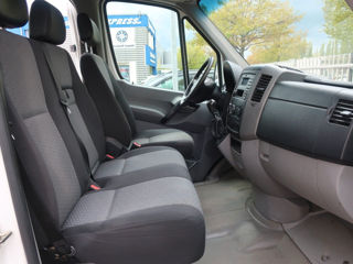 Volkswagen Crafter 35 2.0 TDI foto 8