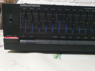 Vând amplificator Grundig V8200 foto 2