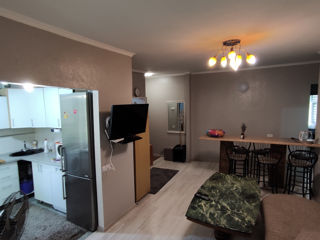 Apartament cu 3 camere, 60 m², Botanica, Chișinău foto 5