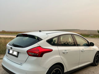 Ford Focus foto 2