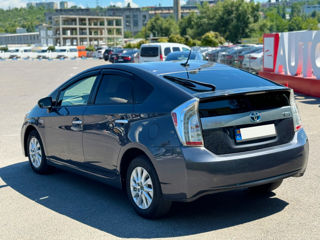 Toyota Prius foto 10