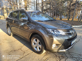 Toyota Rav 4 foto 4