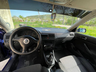 Volkswagen Golf foto 5