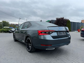 Skoda Superb foto 7