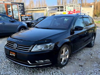 Volkswagen Passat foto 3