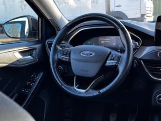 Ford Focus foto 15