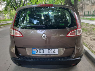 Renault Scenic foto 7