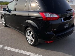 Ford Grand C-MAX foto 3