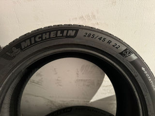 285/45 R22 Michelin