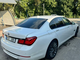 BMW 7 Series foto 5