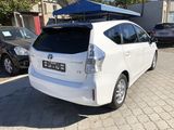 Toyota Prius + foto 4